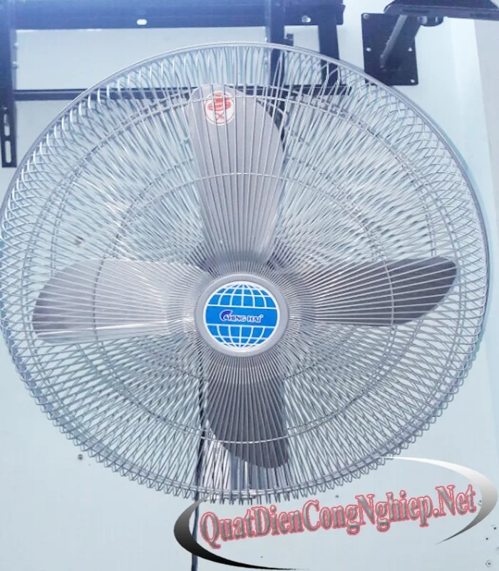 Quạt treo công nghiệp Ching Hai W9299