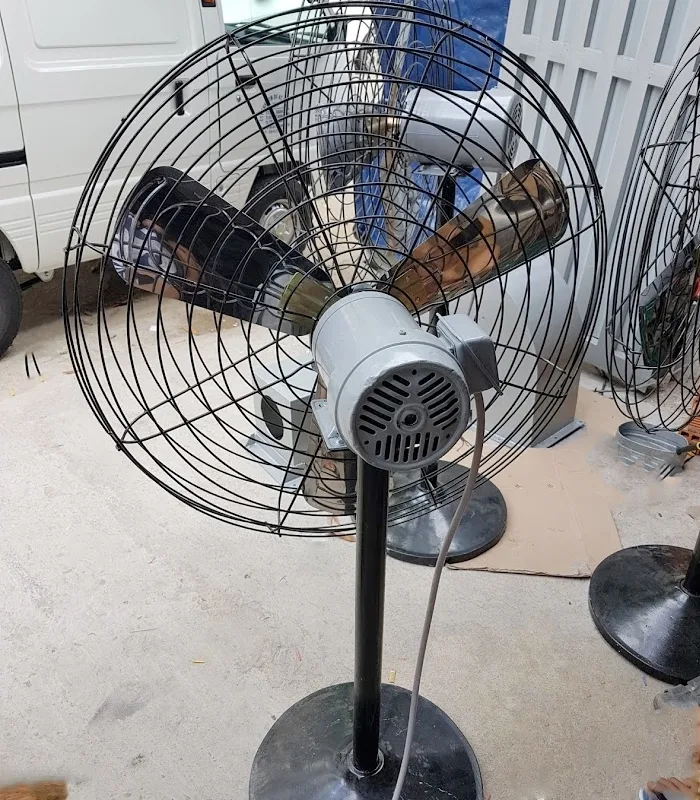 Quạt đứng công nghiệp 1/2 HP