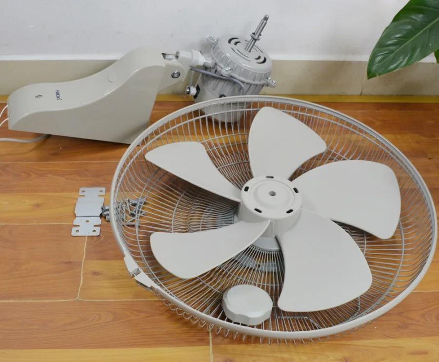 Quạt treo công nghiệp Hatari IW22M1