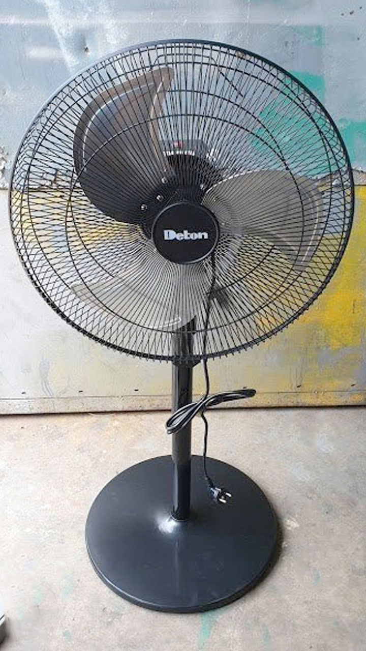 Quạt đứng đa dụng Deton CF-50S
