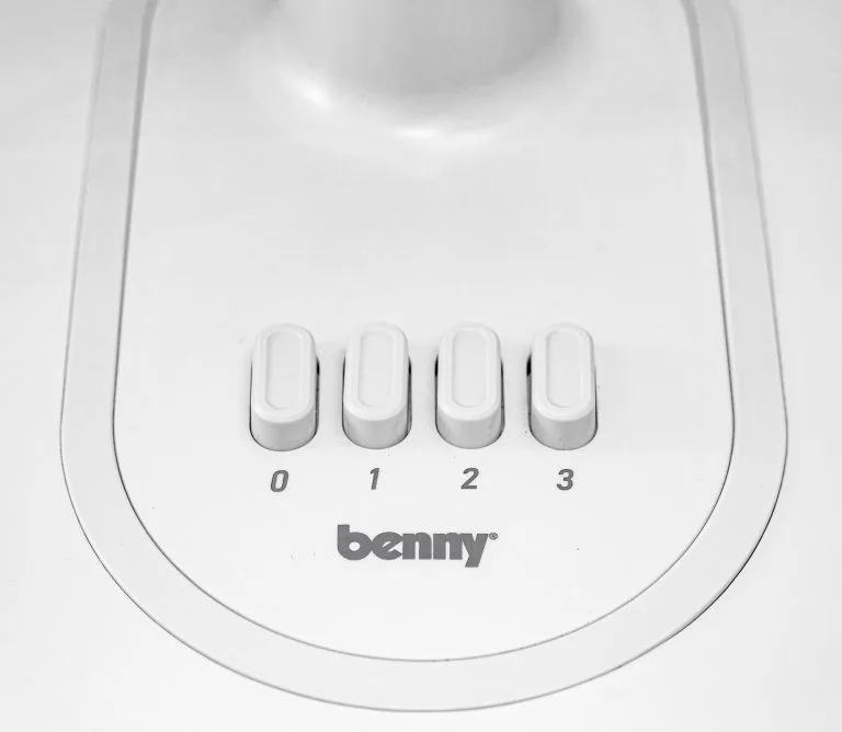 Quạt đứng lửng Benny BF-42SL