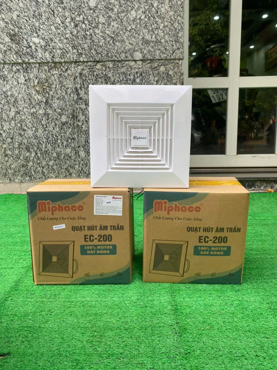 Quạt hút âm tường 1 chiều Miphaco EW-200