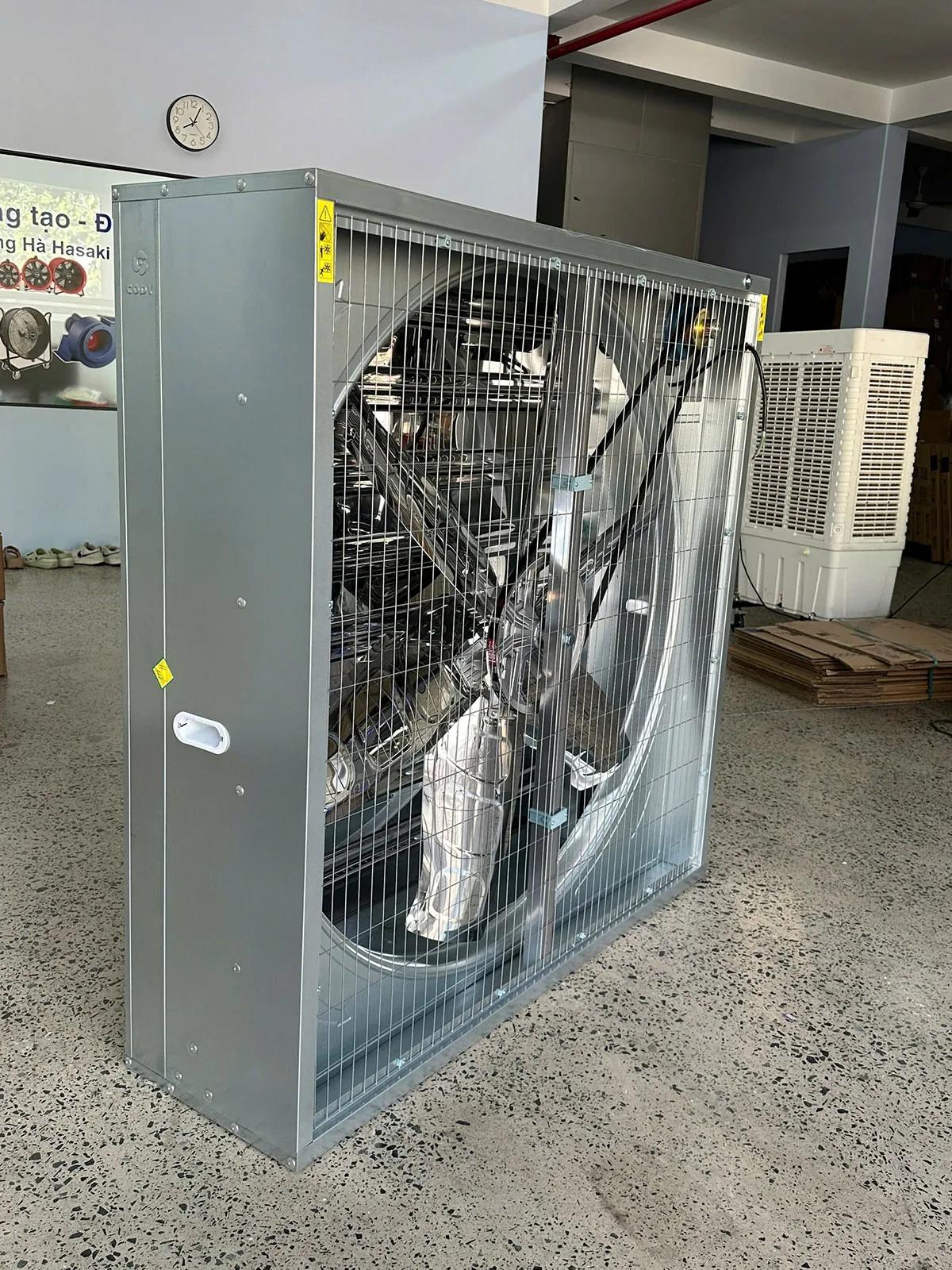 Quạt thông gió vuông Hasaki HFT 1100
