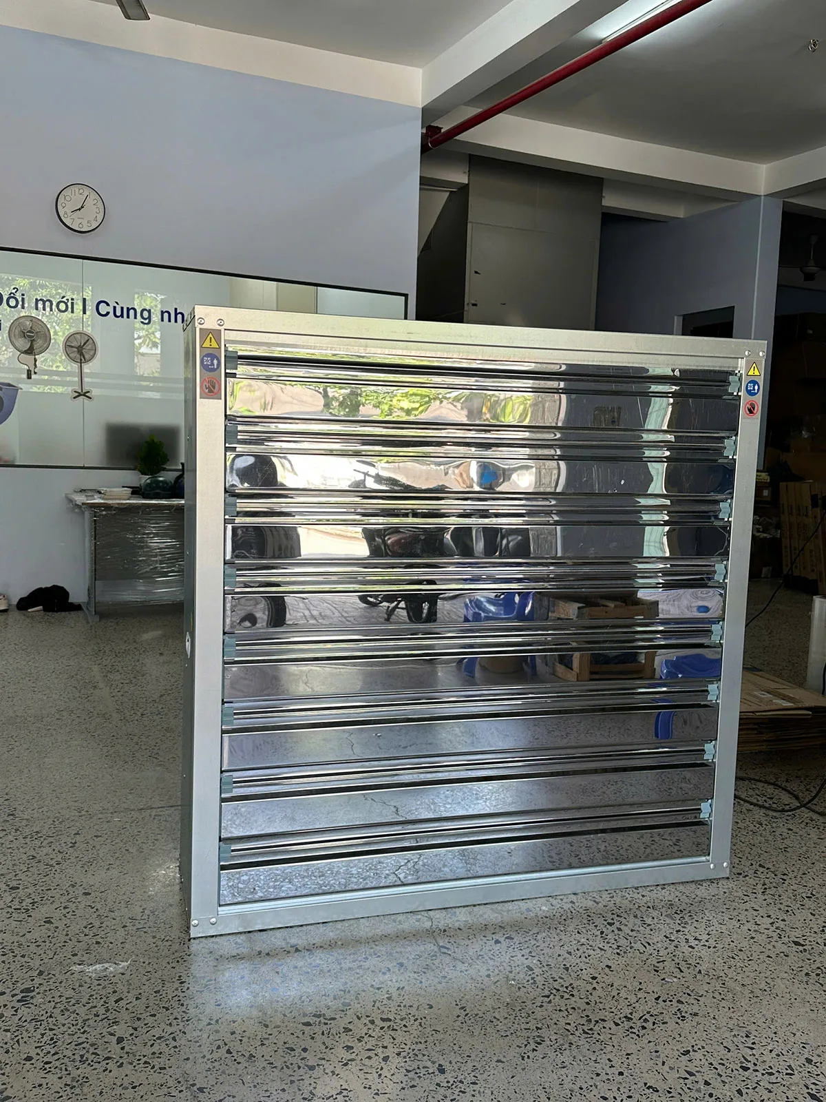 Quạt thông gió vuông Hasaki HFT 1380
