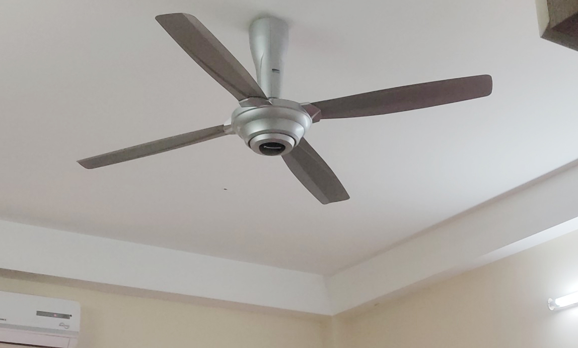 Quạt trần Panasonic 4 cánh F56MPG