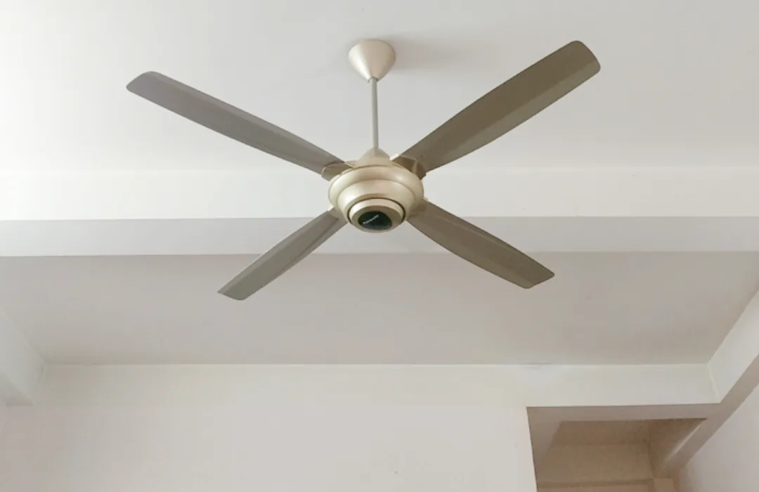Quạt trần Panasonic F-56MZG