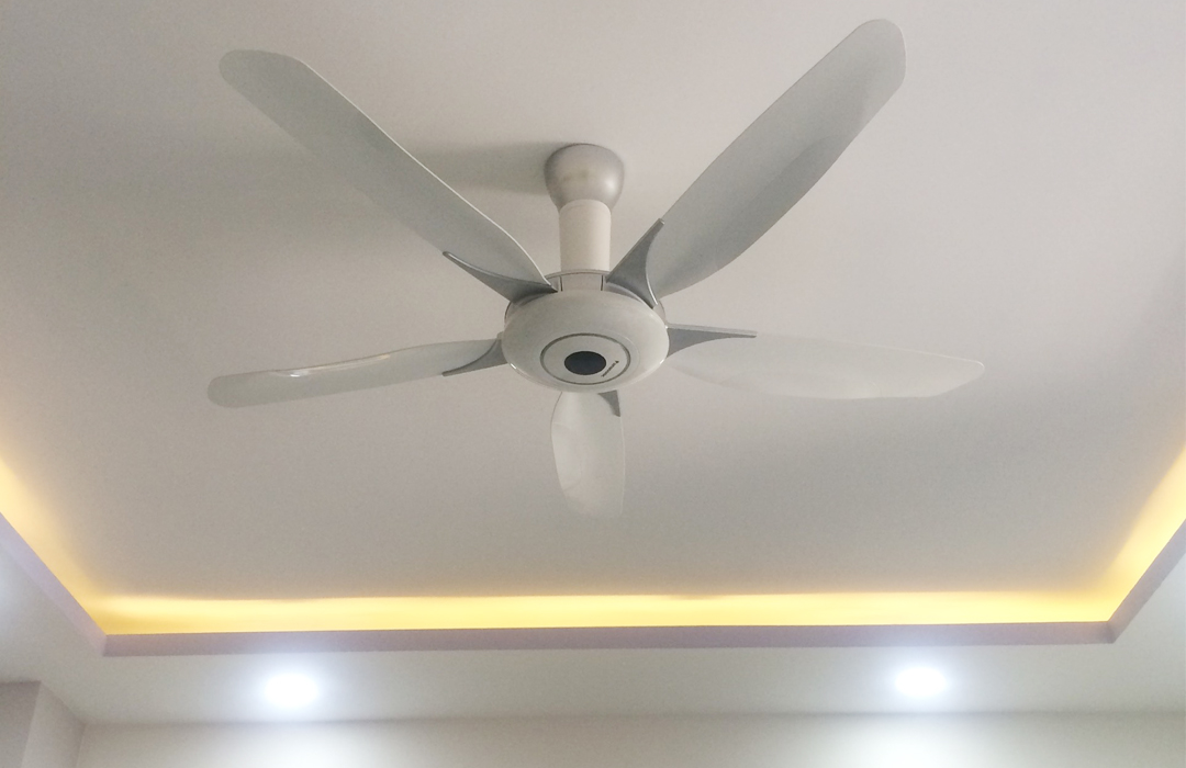 Quạt trần Panasonic F-60WWK