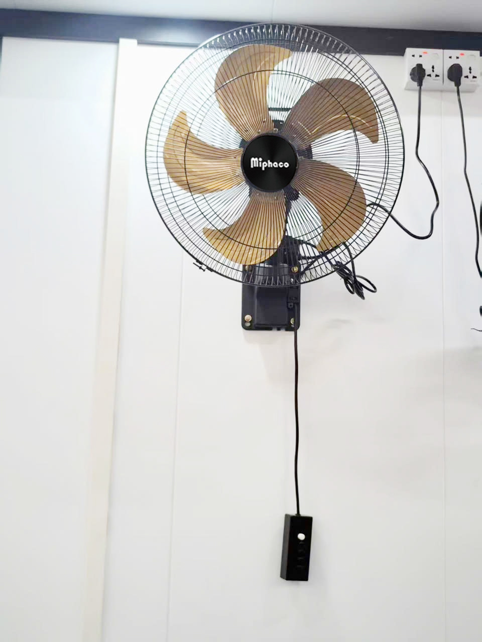 Quạt Treo Bán Công nghiệp Miphaco TF-45P