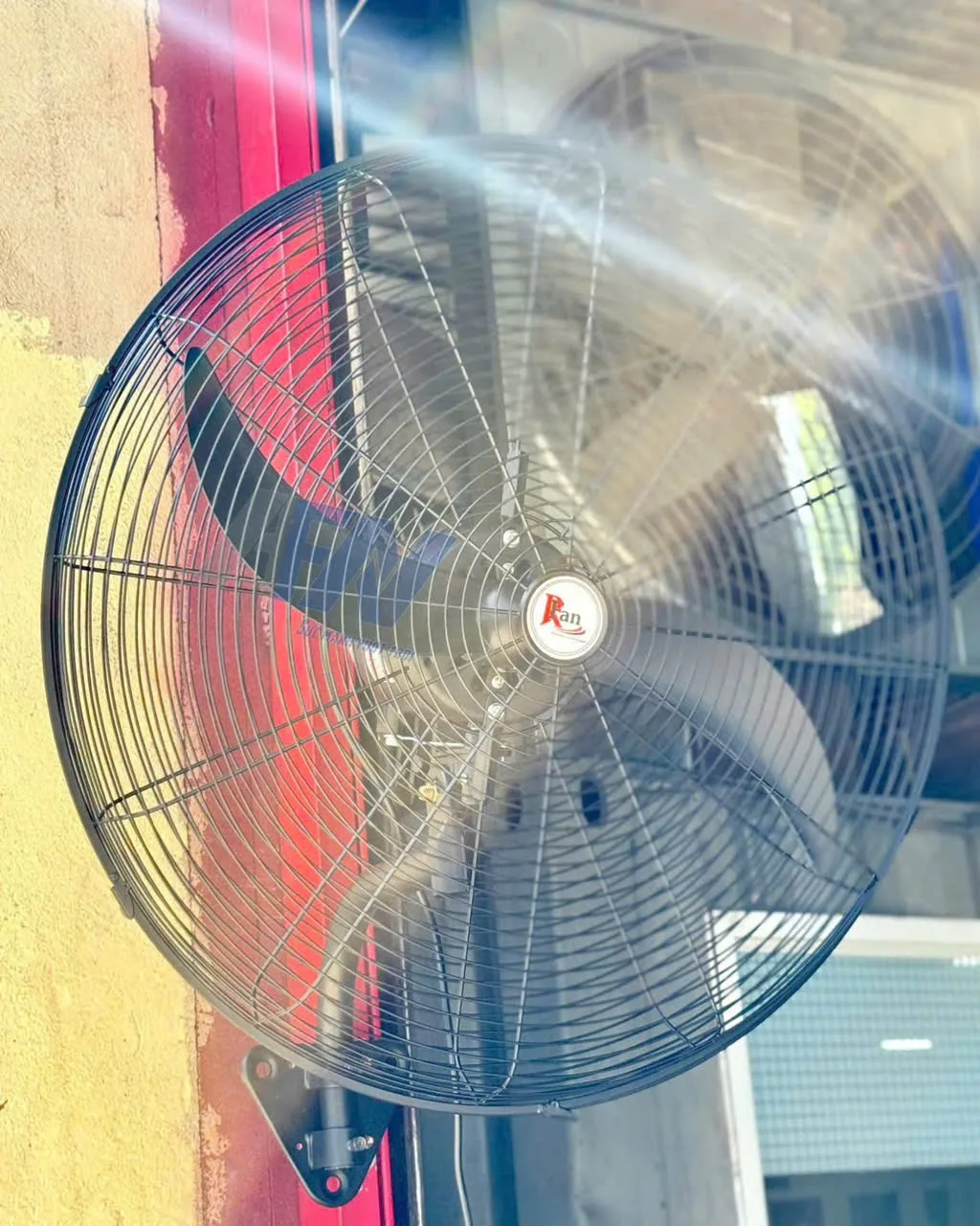 Quạt treo công nghiệp RFan RFW-650
