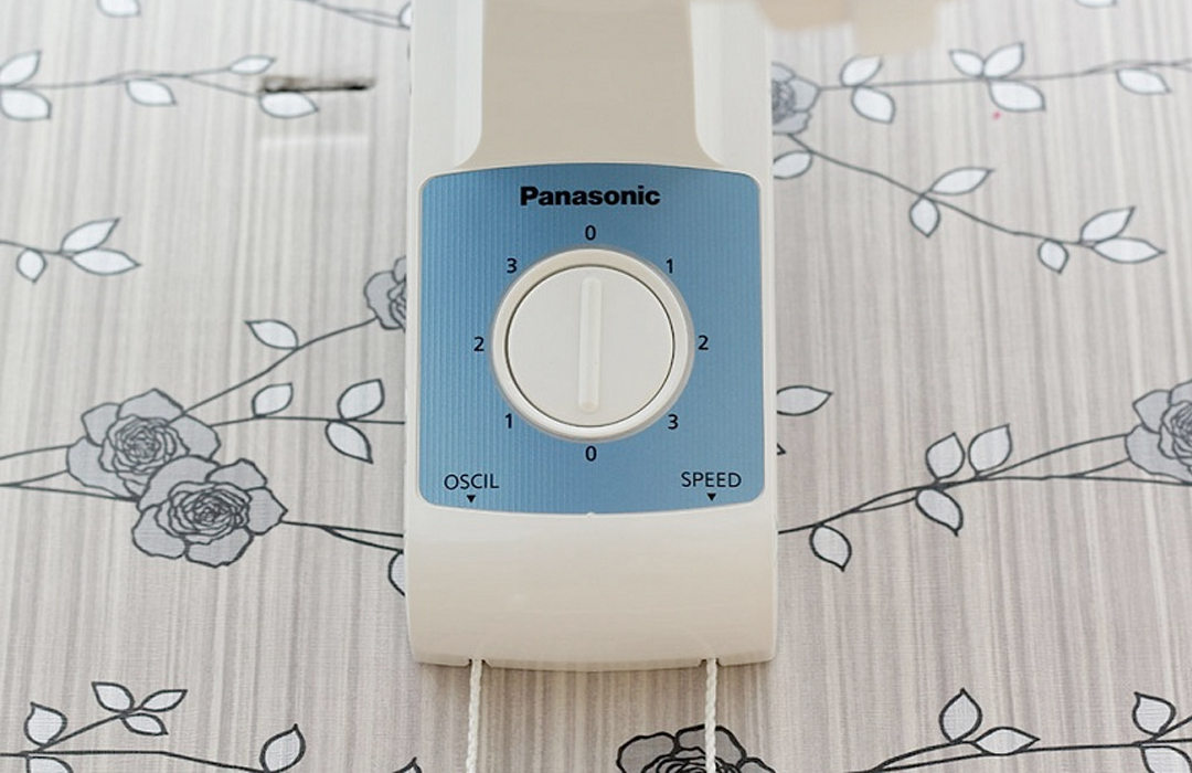 Quạt treo Panasonic F409UB