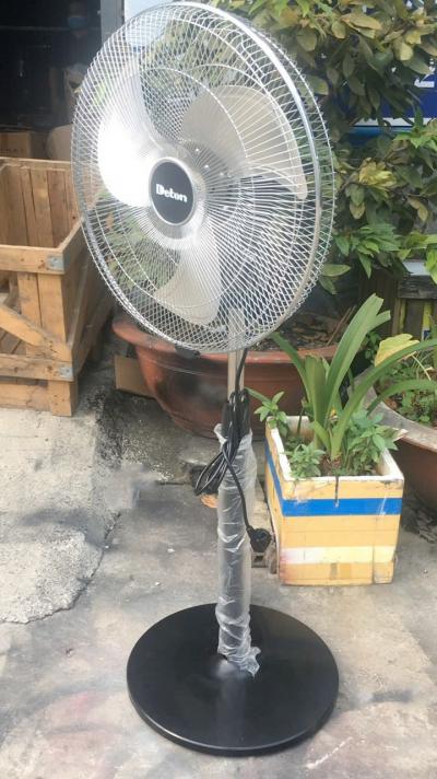 Quạt đứng đa dụng Deton CF-50S