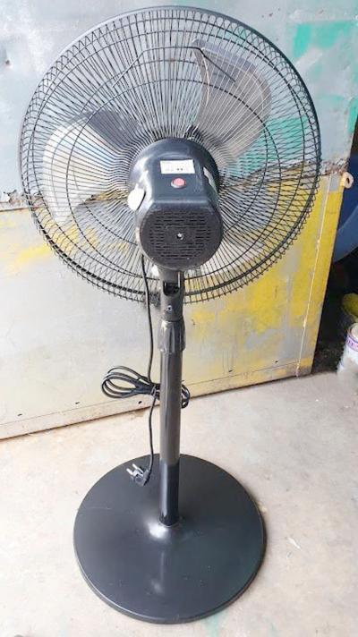 Quạt đứng đa dụng Deton CF-50S