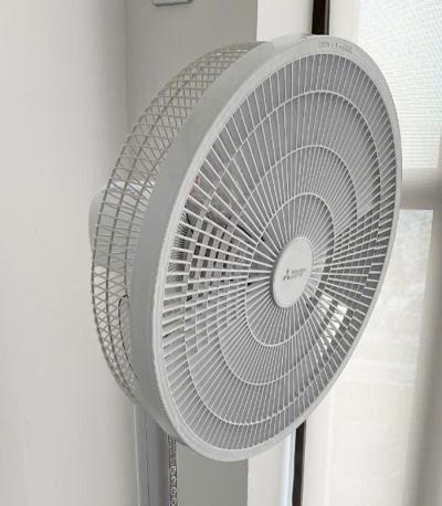 Quạt đứng Mitshubishi LV16AS-RC