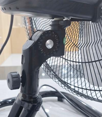 Quạt sàn công nghiệp Ladomax HA-218S
