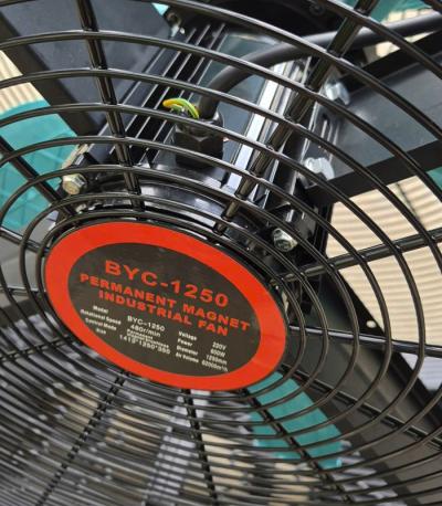 Quạt thổi công nghiệp di động BYC-1250