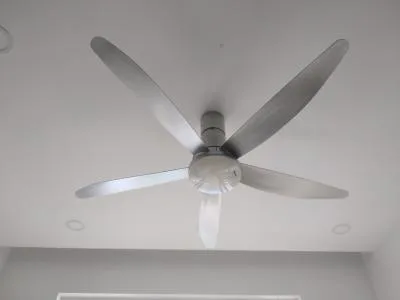 Quạt trần Panasonic F-60UFN