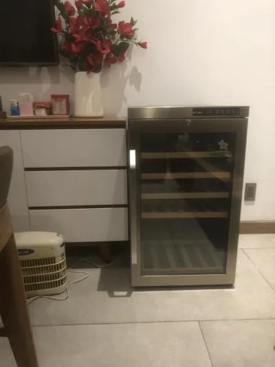 Tủ ướp rượu Kadeka KN-39WR
