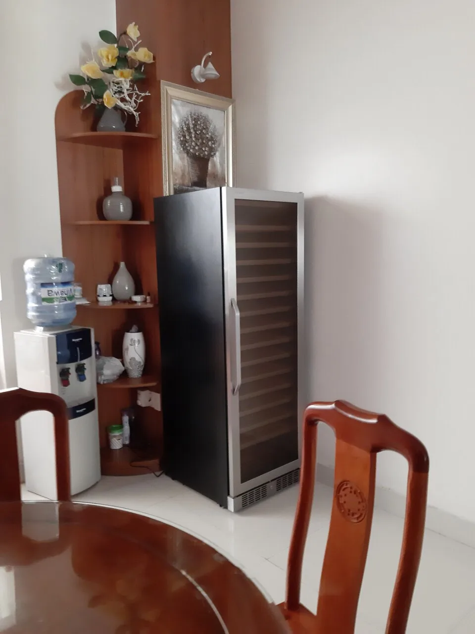 Tủ ướp rượu Kadeka KN-168EW