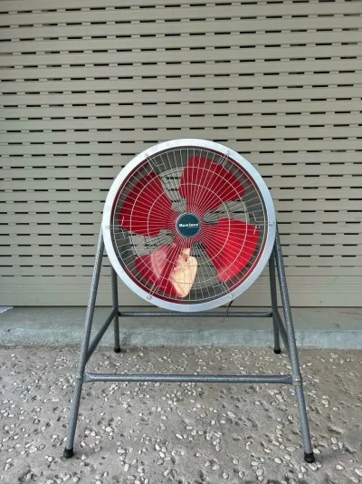 Quạt thổi Ha.winco DFG40SM (Có chân)